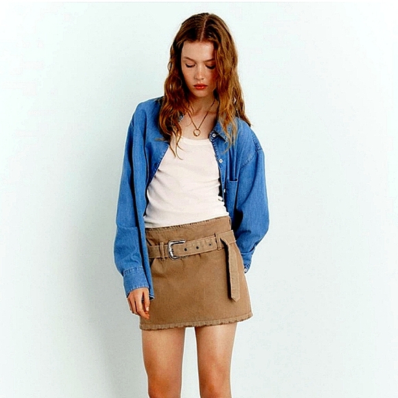 ZARA TAN DENIM COWBOY BUCKLE BELT TIK TOK FAMOUS MINI NWOT SIZE XSMALL - Picture 2 of 10